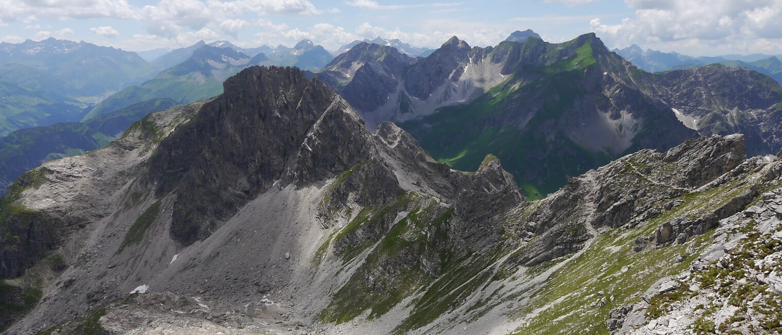 Der Mittlere Schafalpenkopf vom Nördlichen Schafalpenkopf. | © Outdooractive Editors