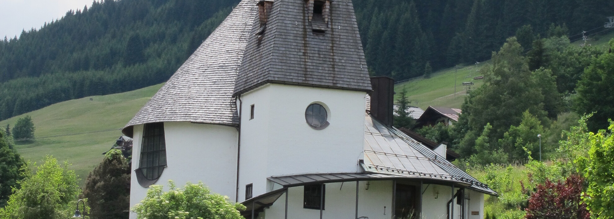 Evangelische Kreuzkirche | © Kleinwalsertal Tourismus eGen Evangelische Kreuzkirche | © Kleinwalsertal Tourismus eGen