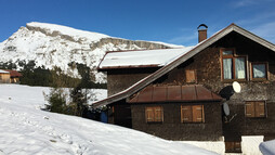 Schwarzwasserhütte im Winter | © Kleinwalsertal Tourismus eGen