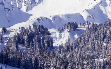 Steinmandl im Winter | © Kleinwalsertal Tourismus eGen | Fotograf @Oliver Farys