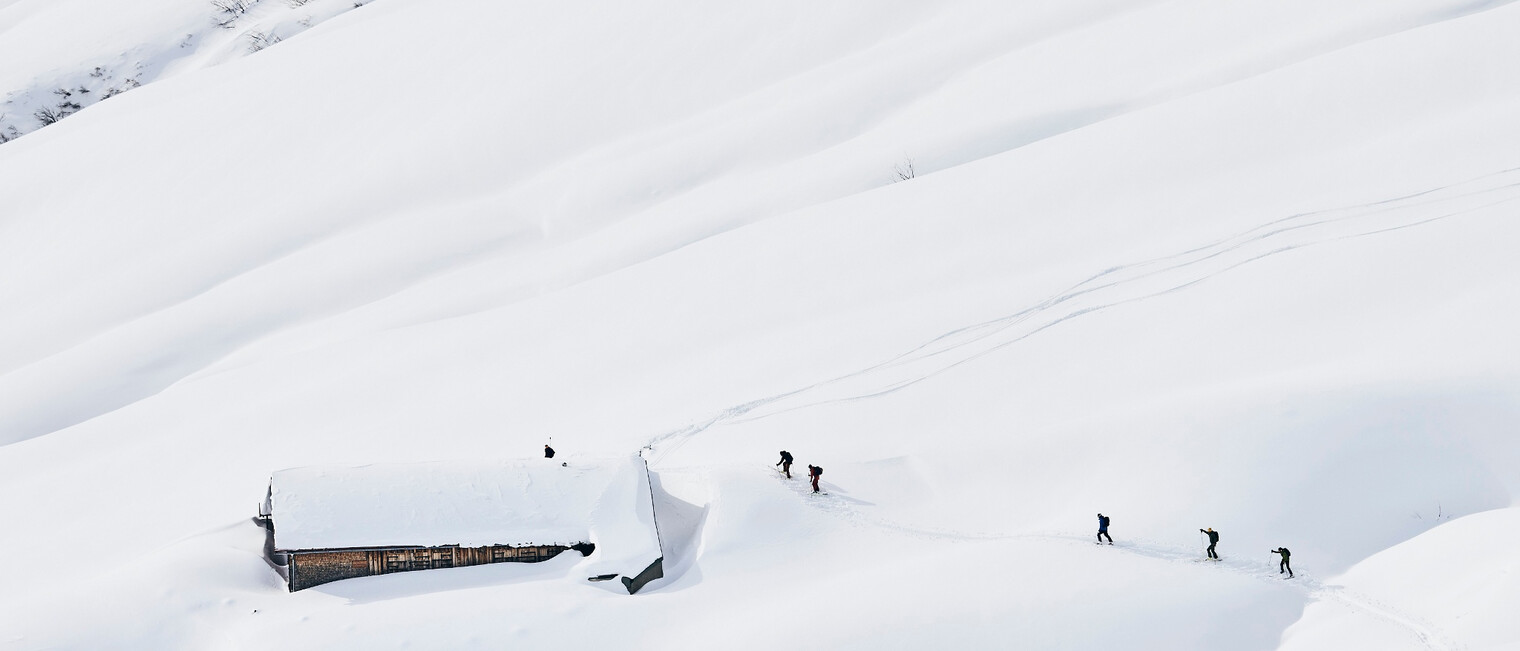 Skitour im Kleinwalsertal | © Kleinwalsertal Tourismus eGen | @Fotograf: Urs Golling