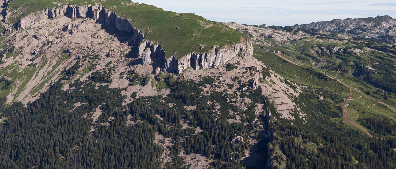 Hoher Ifen vom Grat des Muttelbergkopf aus | © Kleinwalsertal Tourismus eGen | Fotograf: Oliver Farys