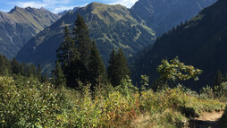 Abstieg ins Duratal | © Kleinwalsertal Tourismus eGen