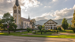 Riezlern Kirche | © Kleinwalsertal Tourismus eGen
