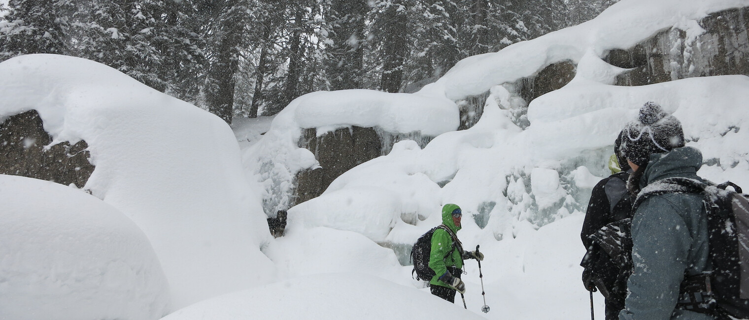 Schneewände im Kleinwalsertal | © Kleinwalsertal Tourismus eGen | Fotograf: Antje Pabst Schneewände im Kleinwalsertal | © Kleinwalsertal Tourismus eGen | Fotograf: Antje Pabst