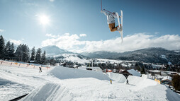 Kicker im Crystal Ground | © Kleinwalsertal Tourismus eGen | Fotograf: Mariell Vikkisk Kicker im Crystal Ground | © Kleinwalsertal Tourismus eGen | Fotograf: Mariell Vikkisk