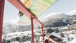 Sliden mit dem Snowboard | © Kleinwalsertal Tourismus eGen | Fotograf: Mariell Vikkisk Sliden mit dem Snowboard | © Kleinwalsertal Tourismus eGen | Fotograf: Mariell Vikkisk