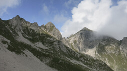 Hochgebirge im Kleinwalsertal | © Kleinwalsertal Tourismus eGen | Fotograf: Antje Pabst Hochgebirge im Kleinwalsertal | © Kleinwalsertal Tourismus eGen | Fotograf: Antje Pabst