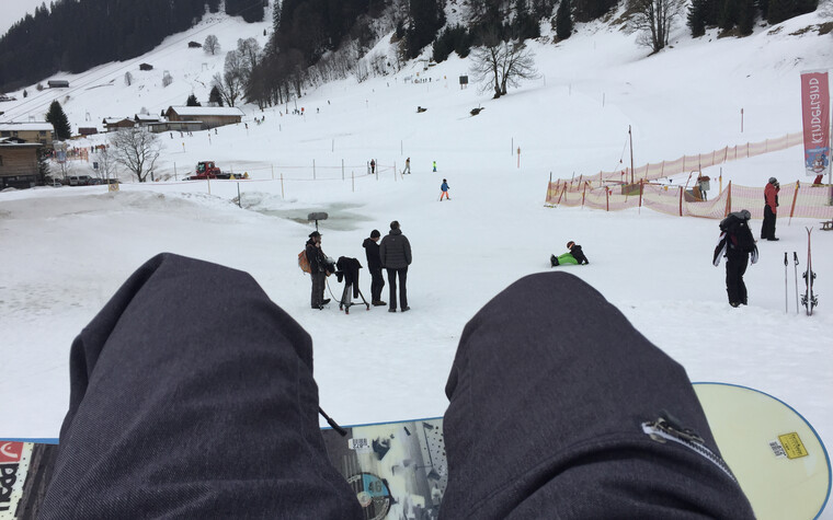 Übungshang für Snowboarder | © Kleinwalsertal Tourismus eGen