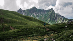 Kleinwalsertaler Bergwelt | © Kleinwalsertal Tourismus eGen | Fotograf: Dominik Berchtold Kleinwalsertaler Bergwelt | © Kleinwalsertal Tourismus eGen | Fotograf: Dominik Berchtold