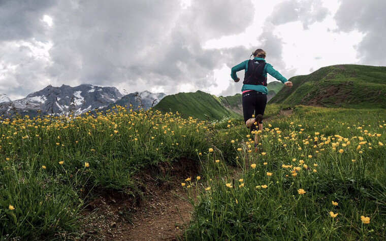 Trailrunning im Hochgebirge  | © Kleinwalsertal Tourismus eGen | Fotograf: Dominik Berchtold