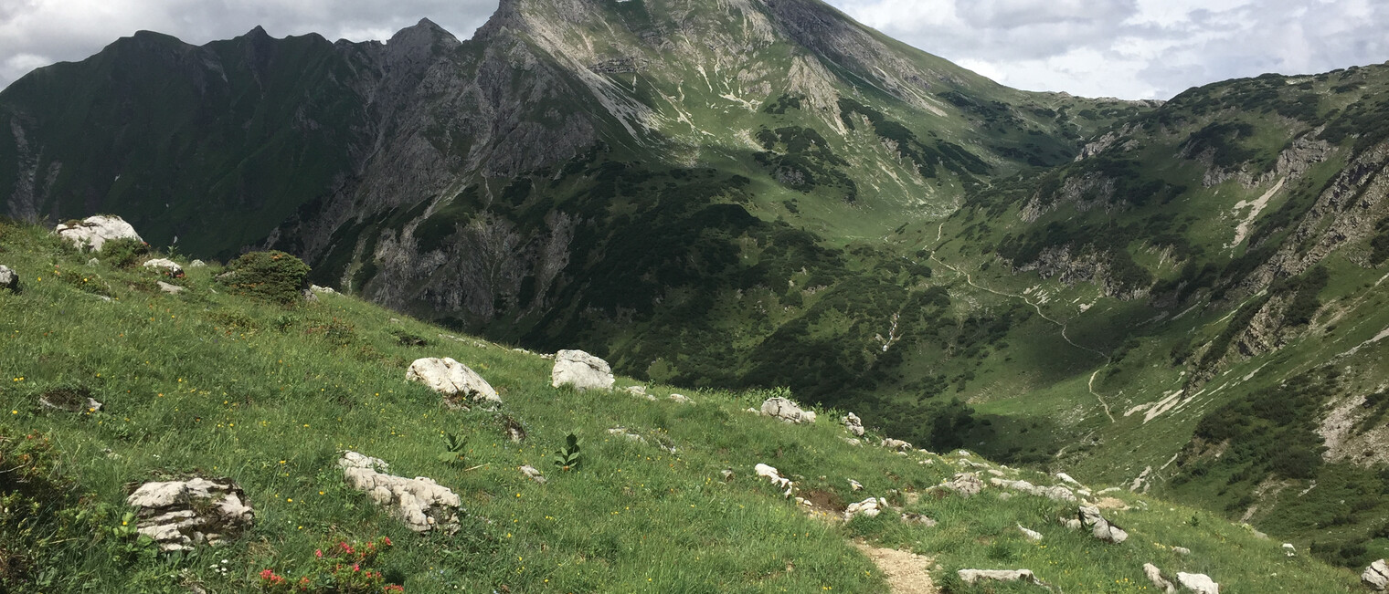 Tour Rund um den Widderstein | © Kleinwalsertal Tourismus eGen | Fotograf: Dominik Berchtold Tour Rund um den Widderstein | © Kleinwalsertal Tourismus eGen | Fotograf: Dominik Berchtold
