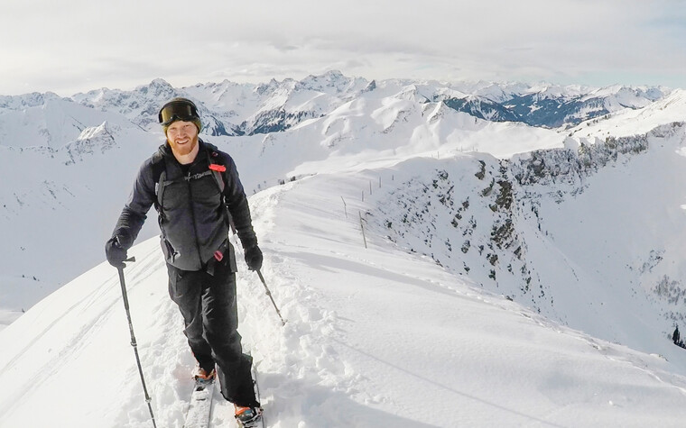 Hählekopf im Hintergrund der Widderstein | © Kleinwalsertal Tourismus eGen | Fotograf: Chris Lemke