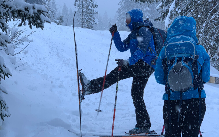 Skitour Bärgunttal Richtung Karlstor  | © Kleinwalsertal Tourismus eGen | Fotograf: Katharina Kleiter
