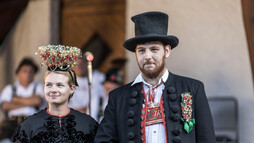 Walser Hochzeitstrachten | © Kleinwalsertal Tourismus | Fotograf: Frank Drechsel Walser Hochzeitstrachten | © Kleinwalsertal Tourismus | Fotograf: Frank Drechsel