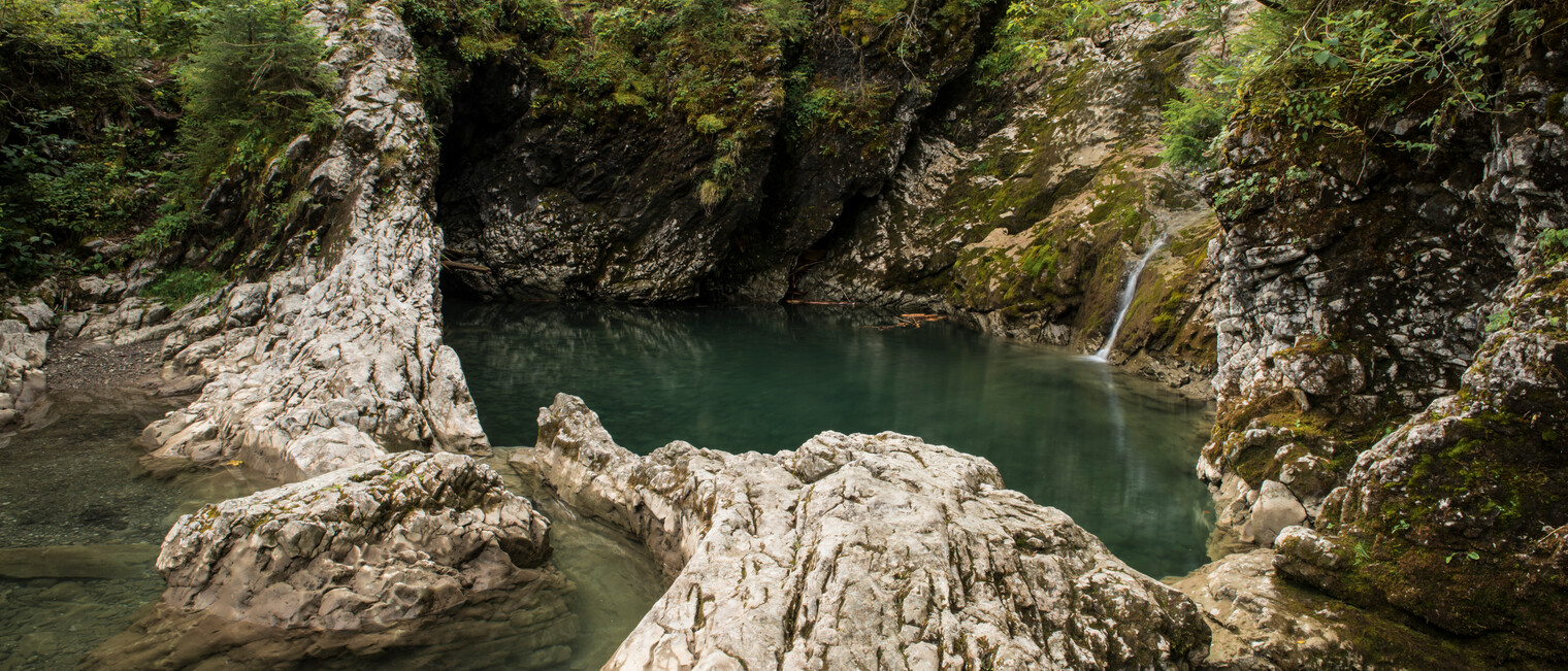 Kessellöcher Schwarzwassertal | © Kleinwalsertal Tourismus eGen | Fotograf: Andre Tappe Kessellöcher Schwarzwassertal | © Kleinwalsertal Tourismus eGen | Fotograf: Andre Tappe