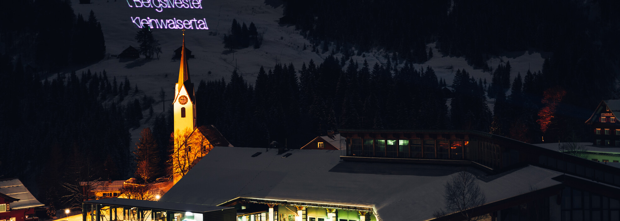 Bergsilvester Kleinwalsertal | © Kleinwalsertal Tourismus eGen | Fotograf: Moritz Hübner Bergsilvester Kleinwalsertal | © Kleinwalsertal Tourismus eGen | Fotograf: Moritz Hübner