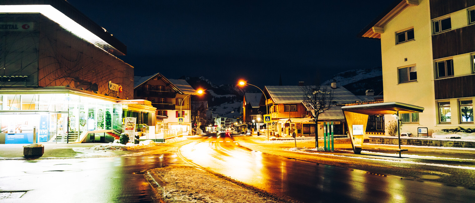 Bergsilvester Kleinwalsertal | © Kleinwalsertal Tourismus eGen | Fotograf: Moritz Hübner Bergsilvester Kleinwalsertal | © Kleinwalsertal Tourismus eGen | Fotograf: Moritz Hübner