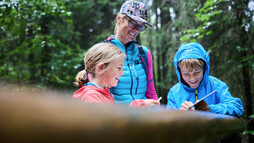 Naturforscherabenteuer Schwarzwasserbach | © Kleinwalsertal Tourismus | Fotograf: Oliver Farys