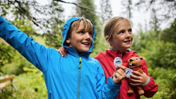 Naturforscherabenteuer Schwarzwasserbach | © Kleinwalsertal Tourismus | Fotograf: Oliver Farys
