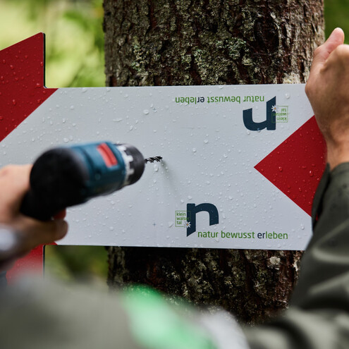 Wissensvermittlung Ranger NBE | © Kleinwalsertal Tourismus | Fotograf: Oliver Farys Wissensvermittlung Ranger NBE | © Kleinwalsertal Tourismus | Fotograf: Oliver Farys