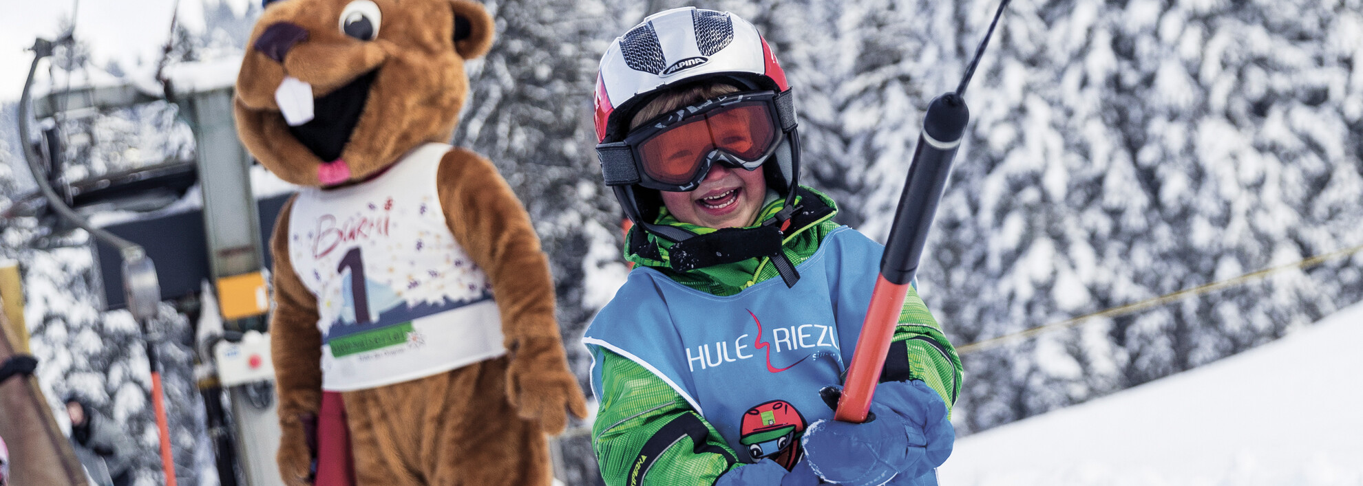 Kinderskikurs mit Burmi | © Kleinwalsertal Tourismus eGen | Fotograf: Oliver Farys
