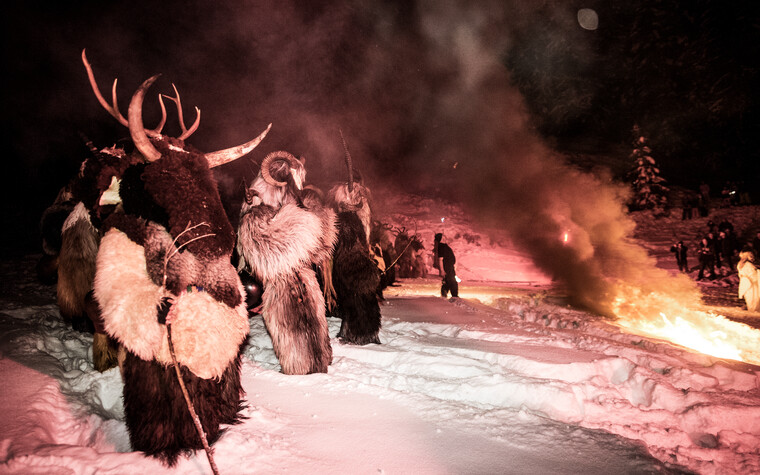 Krampusse läuten den Advent ein | © Kleinwalsertal Tourismus eGen | Fotograf: Dominik Berchtold